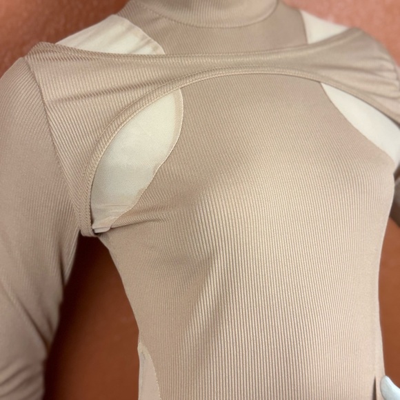 MISSGUIDED Sheer Mesh Asymmetric Neckline Long Sleeves Ruched Maxi Dress S8. E76 - Picture 5 of 15